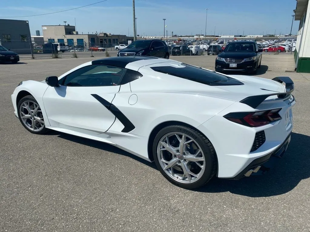 Check price and buy New Chevrolet Corvette Stingray C8 For Sale