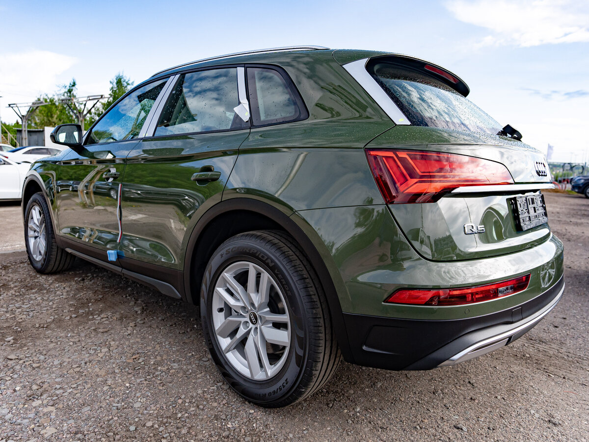 Check price and buy New Audi Q5 45 TFSI (FY) Restyling For Sale