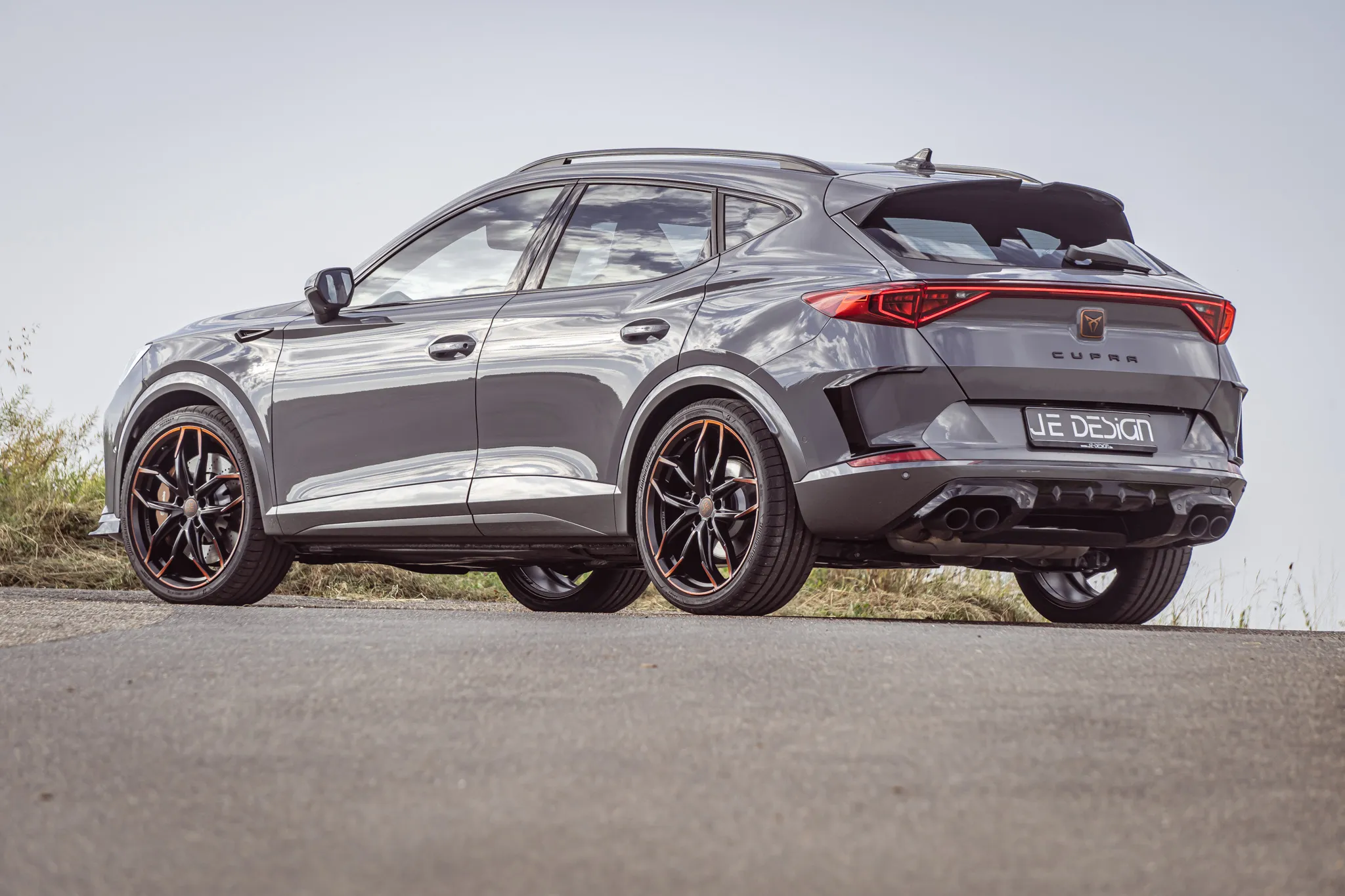 Check our price and buy JE Design body kit for Cupra Formentor VZ!