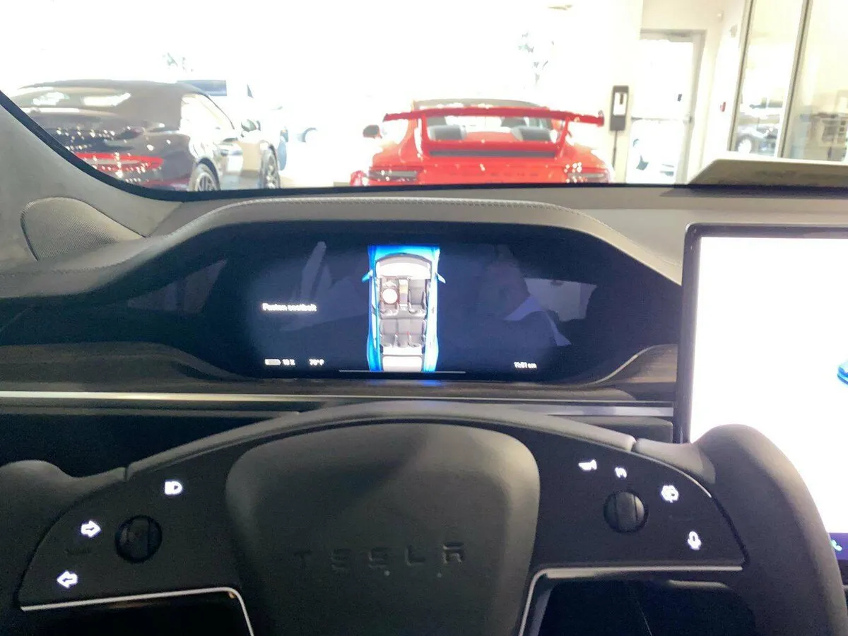 Check price and buy New Tesla Model S Plaid Restyling 2 For Sale