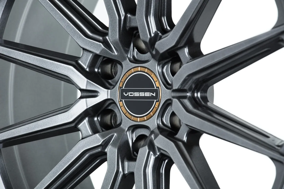 Vossen HF6-2 (Hybrid Forged 6-Lug)
