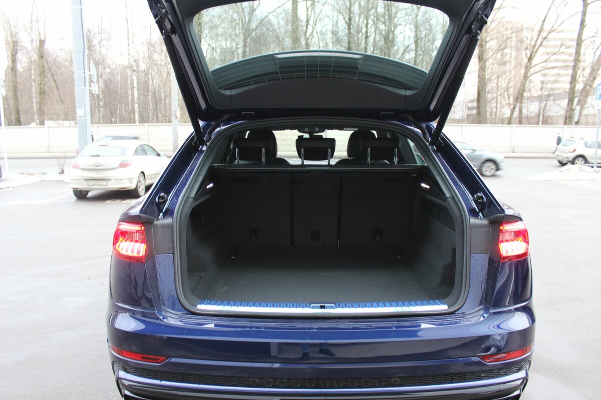 Buy New Audi Q8 45 TDI