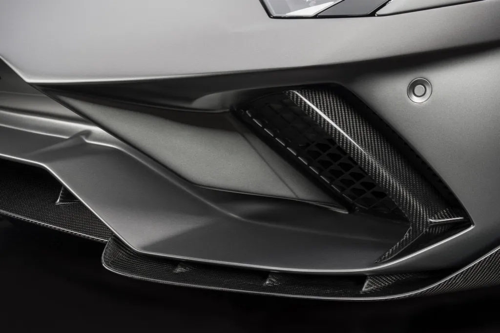 Check our price and buy Onyx body kit for Lamborghini Aventador SX