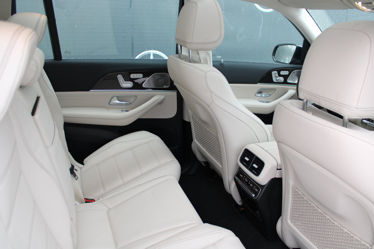 Check price and buy New Mercedes-Benz GLS 400 d (X167) For Sale