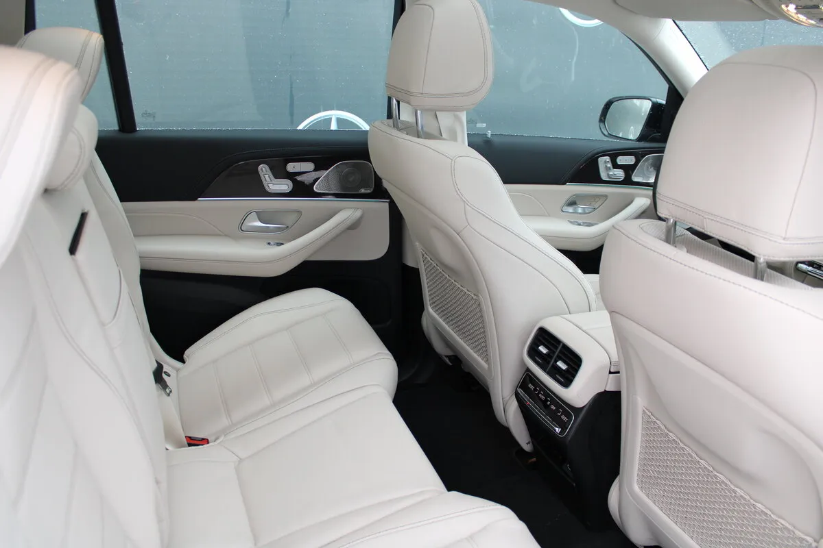 Check price and buy New Mercedes-Benz GLS 400 d (X167) For Sale
