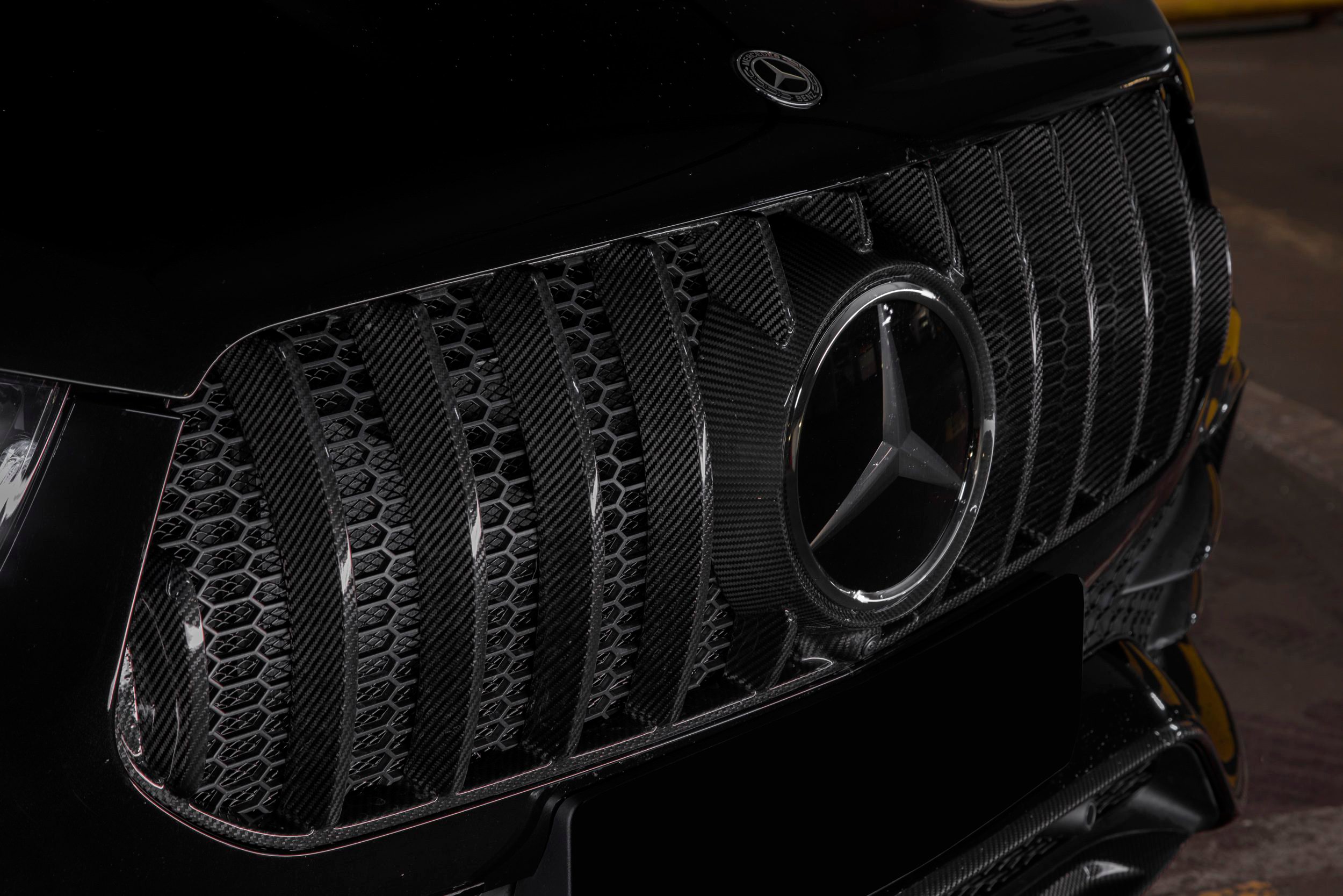 Radiator grille Carbon for Mercedes-Benz GLE Coupe C167 AMG Line