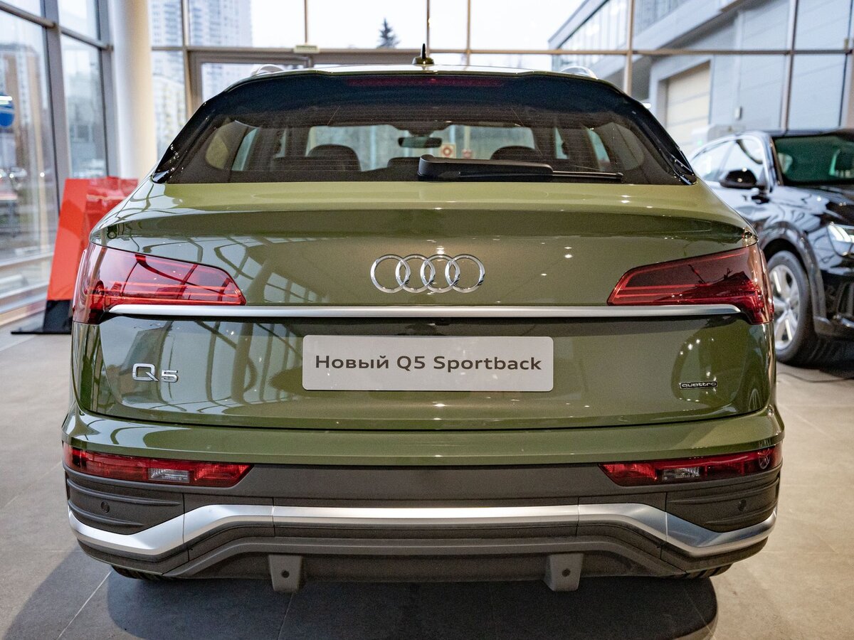 Check price and buy New Audi Q5 Sportback 45 TFSI (FY) For Sale