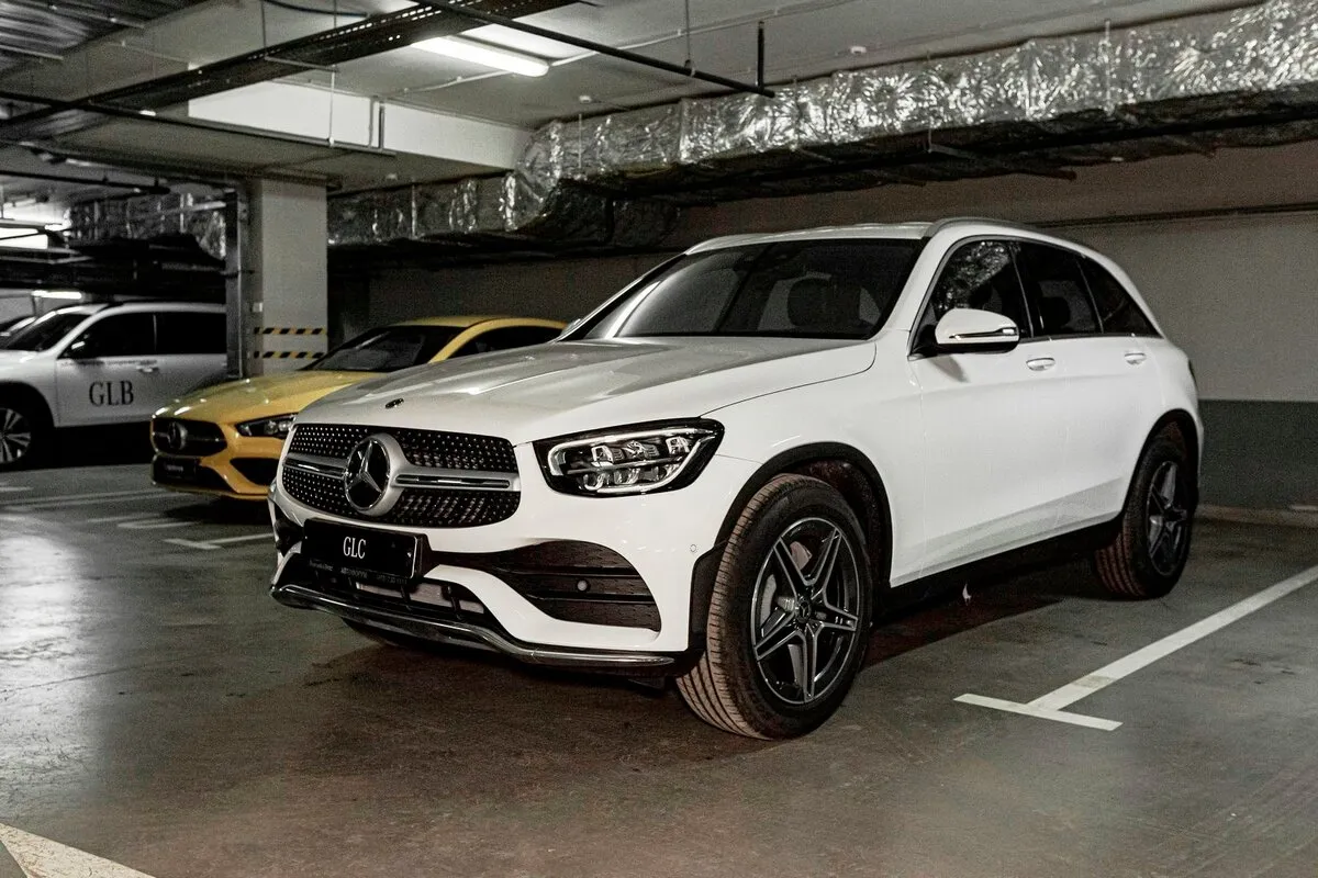 Check price and buy New Mercedes-Benz GLC 300 d (X253) Restyling For Sale