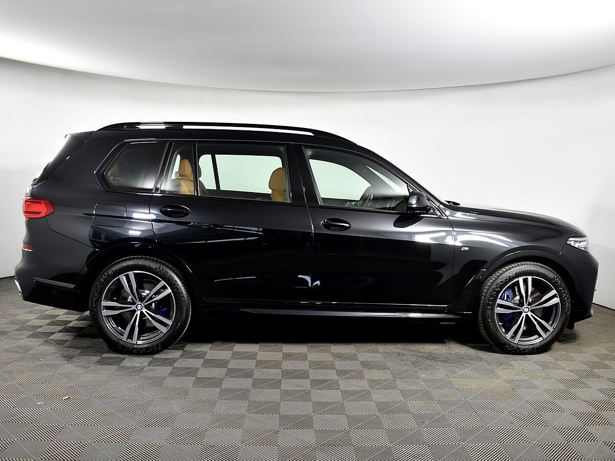 Check price and buy New BMW X7 40i (G07) For Sale