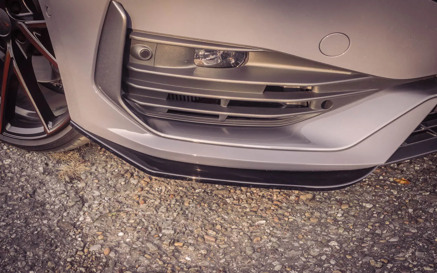Check our price and buy JE Design body kit for Cupra Leon ST!