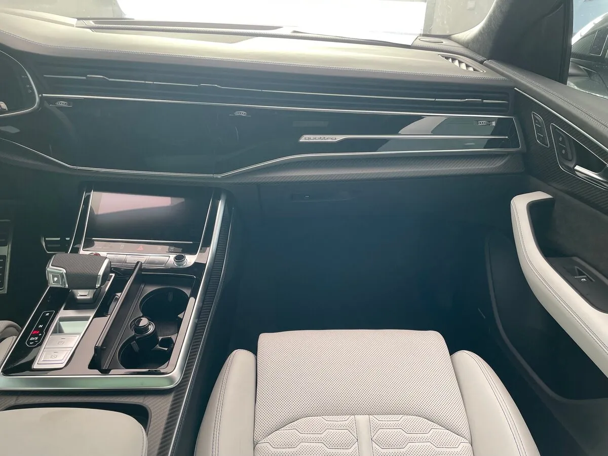 Buy New Audi RS Q8
