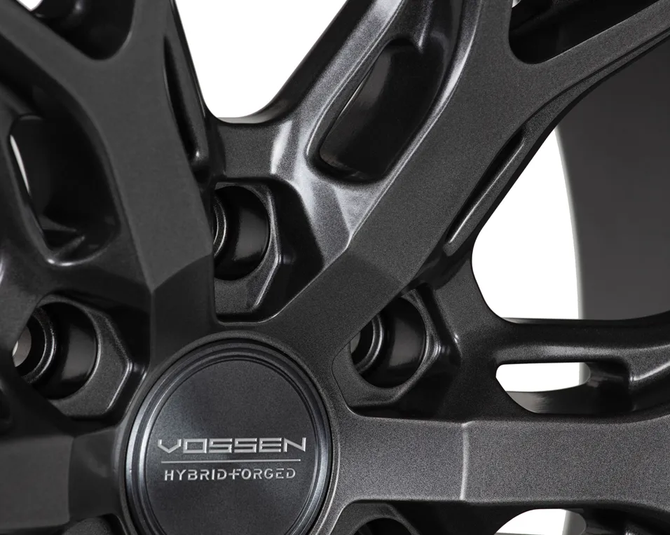 Vossen HF6 4 hybrid forged wheel — concave face detail