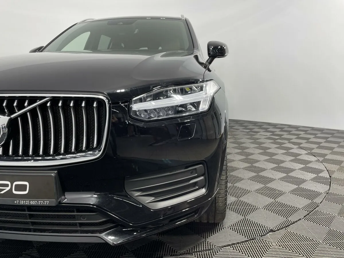 Check price and buy New Volvo XC90 Restyling For Sale