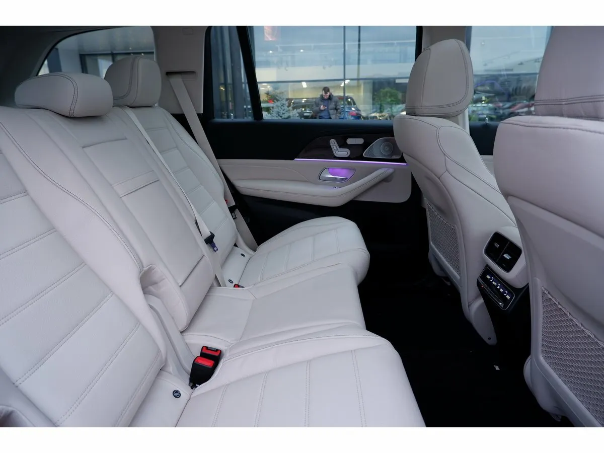 Check price and buy New Mercedes-Benz GLS 400 d (X167) For Sale