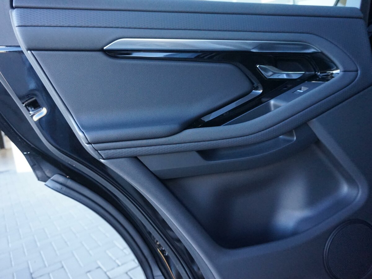 Check price and buy New Land Rover Range Rover Evoque For Sale