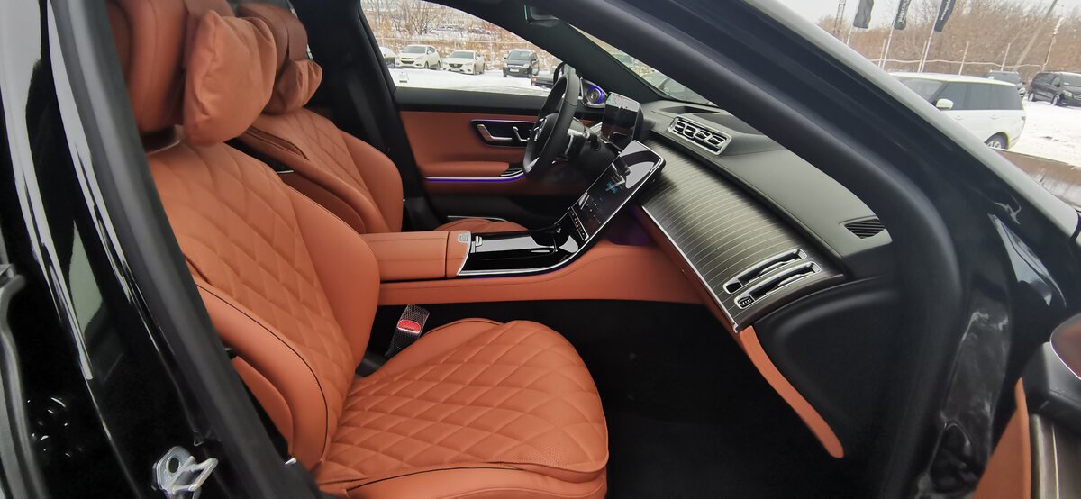 Check price and buy New Mercedes-Benz S-Class 580 Long 4MATIC (W223) For Sale