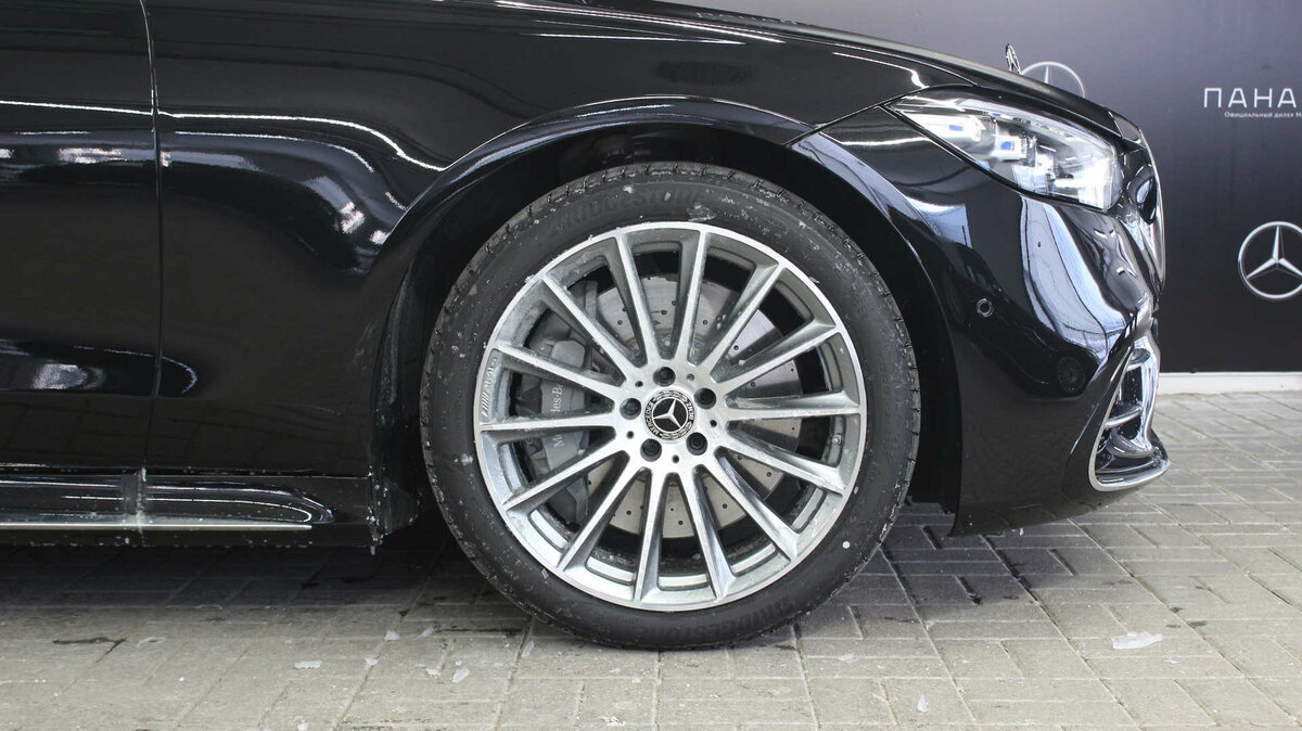 Check price and buy New Mercedes-Benz S-Class 580 Long 4MATIC (W223) For Sale