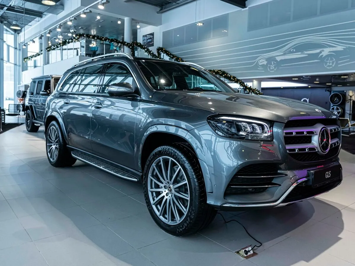 Check price and buy New Mercedes-Benz GLS 400 d (X167) For Sale