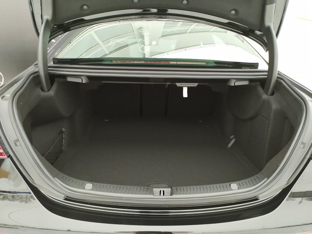 Check price and buy New Mercedes-Benz E-Class 300 d (W213, S213, C238) Restyling For Sale