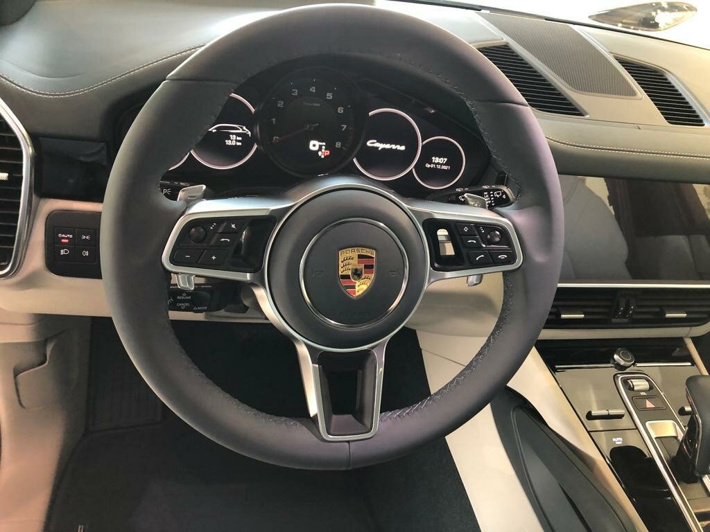 Buy New Porsche Cayenne