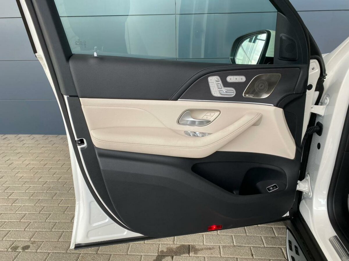 Check price and buy New Mercedes-Benz GLS 450 (X167) For Sale