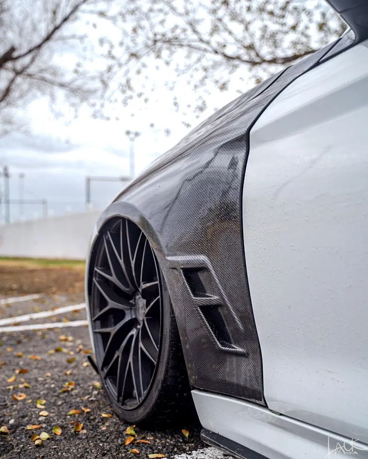 Check our price and buy CMST Carbon Fiber Body Kit set for BMW 2 Series F22!