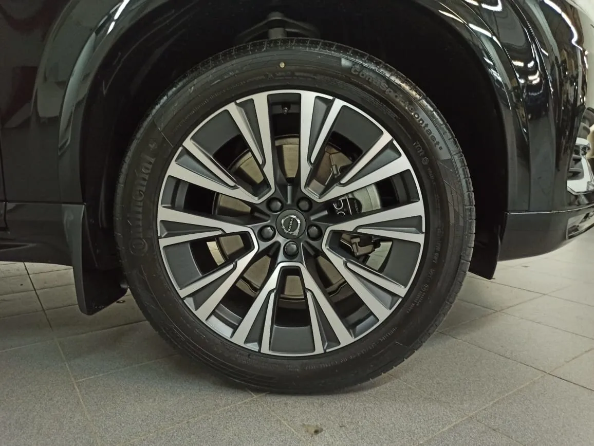Check price and buy New Volvo XC90 Restyling For Sale