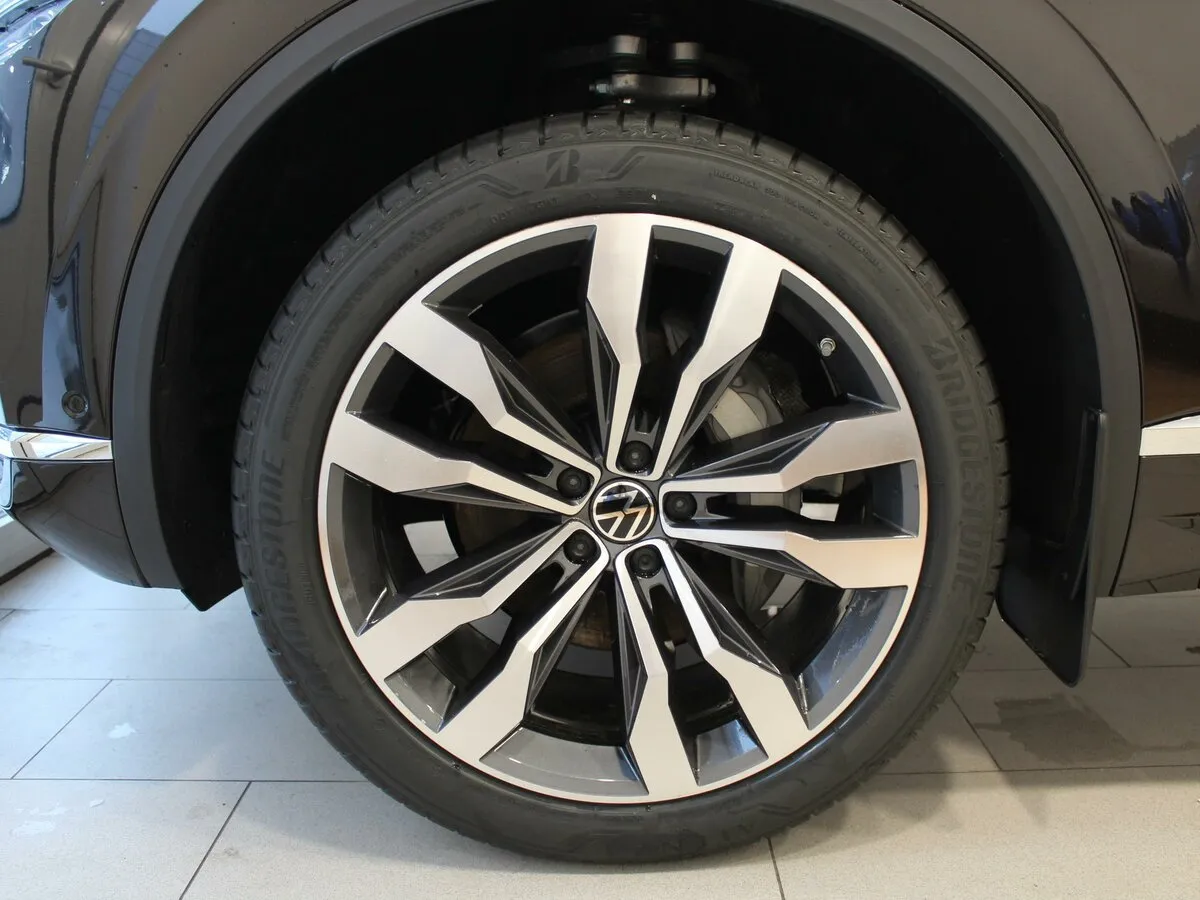 Check price and buy New Volkswagen Touareg For Sale