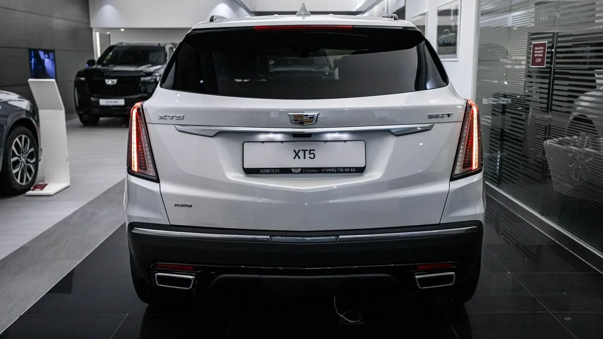 Check price and buy New Cadillac XT5 Restyling For Sale