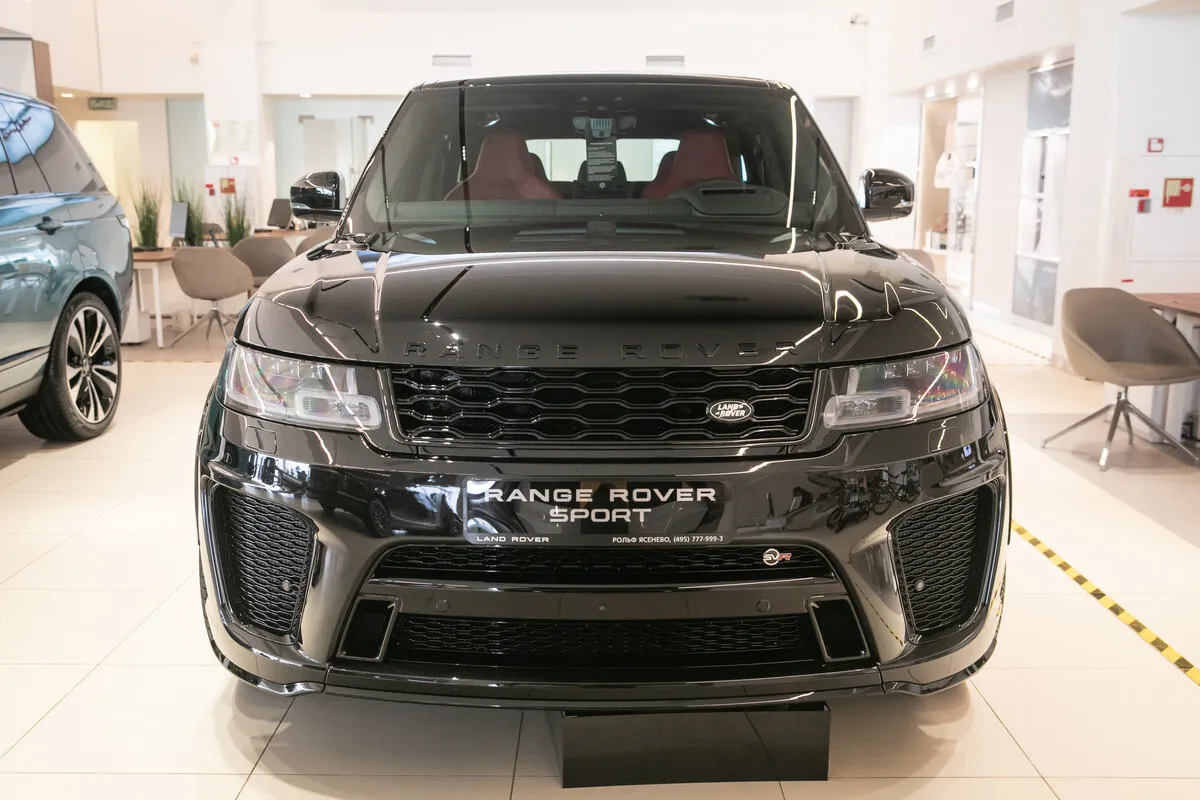 Check price and buy New Land Rover Range Rover Sport SVR Restyling For Sale