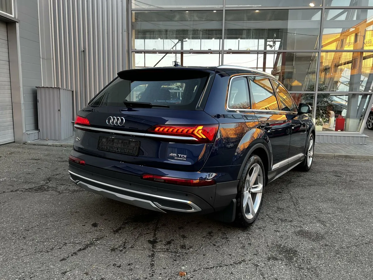 Buy New Audi Q7 45 TDI (4M) Restyling