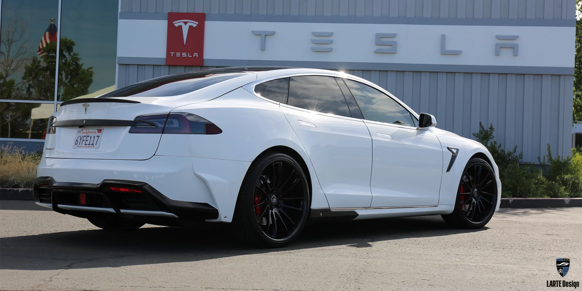 Tesla Model S Tuning: Bodykit von Larte Design