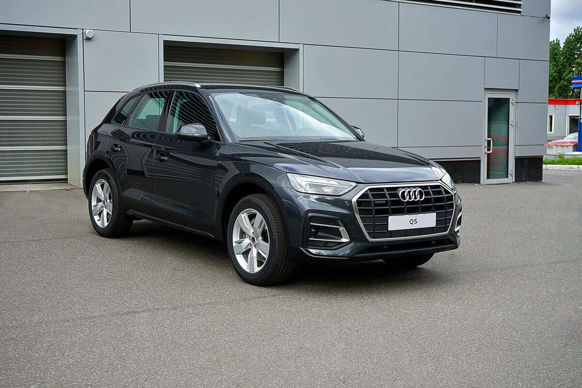 Check price and buy New Audi Q5 45 TFSI (FY) Restyling For Sale