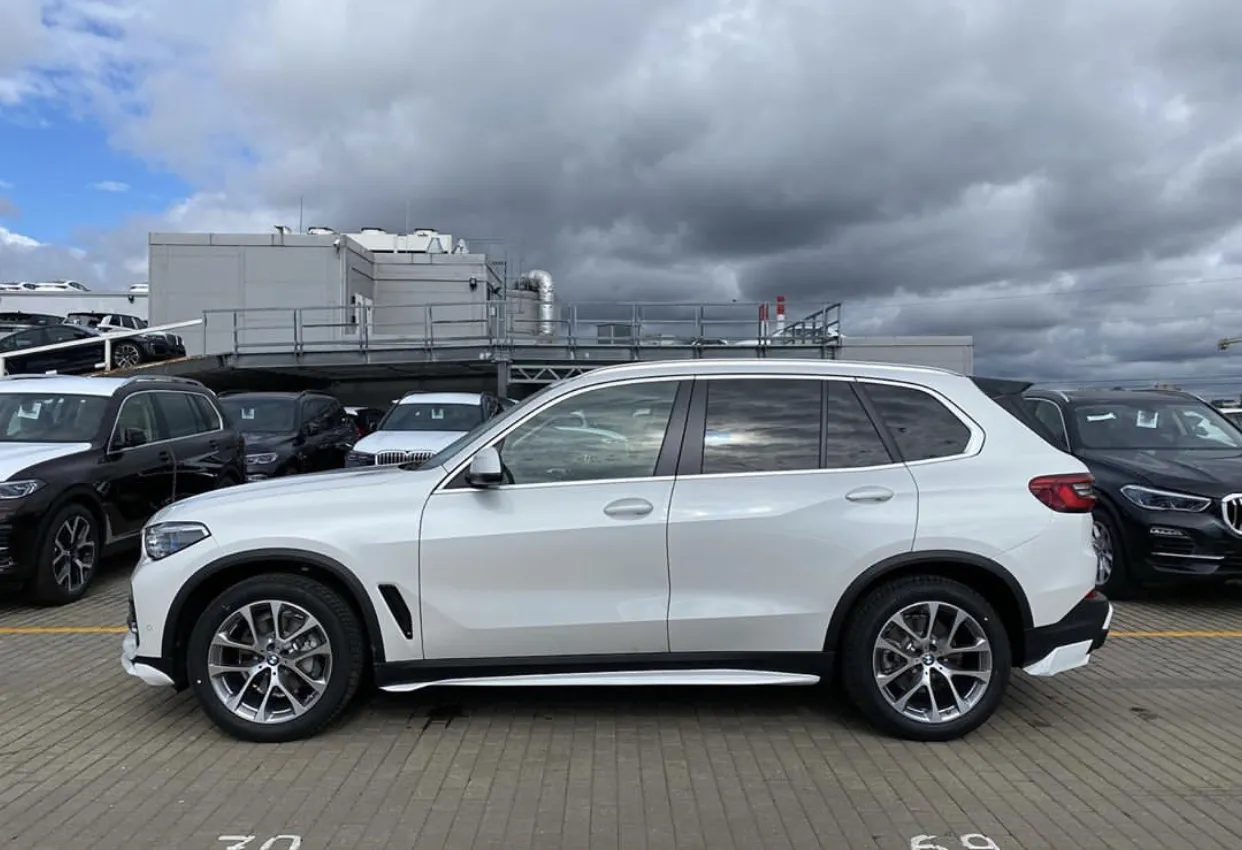 Check our price and buy Ferz Design Body kit for BMW X5 G05!