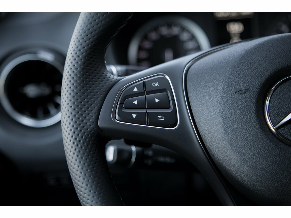 Check price and buy New Mercedes-Benz Vito 119 BlueTEC L2 (W447) For Sale