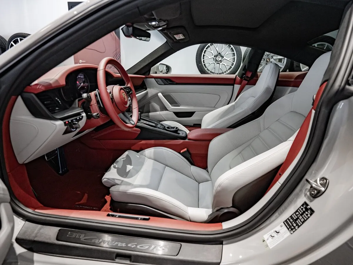 Check price and buy New Porsche 911 Carrera 4 GTS (992) For Sale