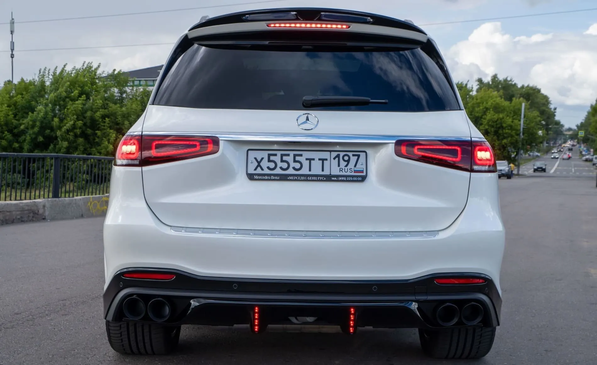 Check price and buy Larte Design Winner Carbon Fiber Body Kit Set for Mercedes-Benz GLS X167