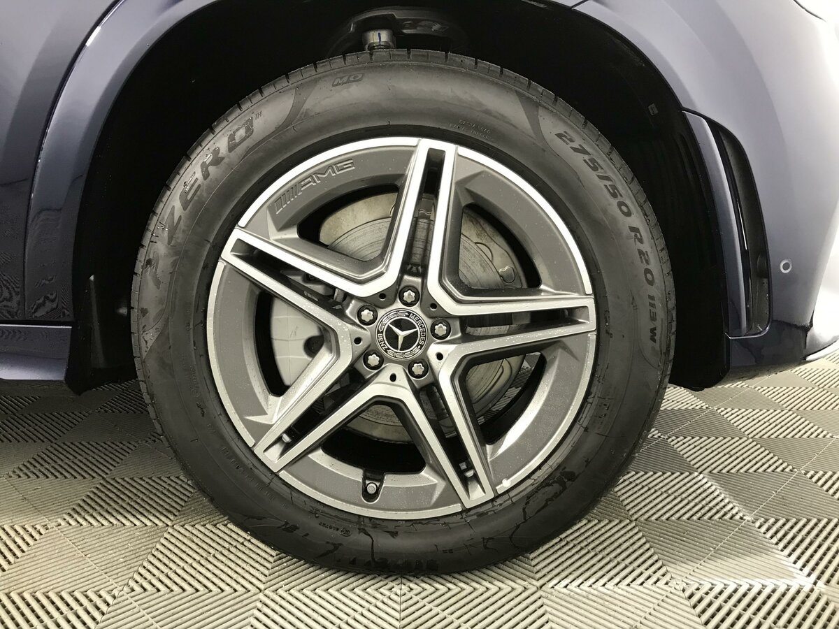 Check price and buy New Mercedes-Benz GLE 300 d (V167) For Sale