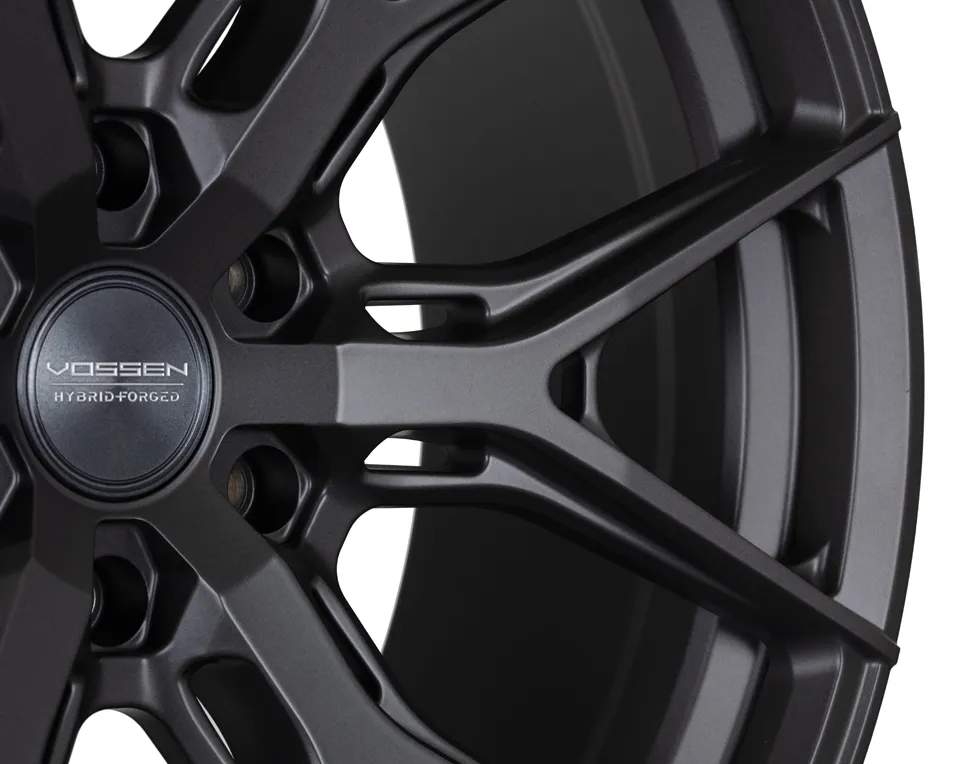 Vossen HF6 4 hybrid forged wheel — finish detail