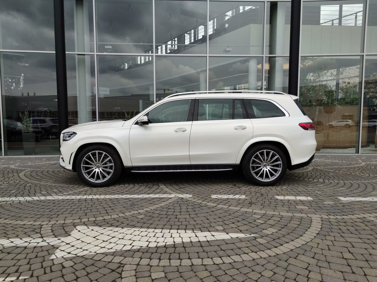 Check price and buy New Mercedes-Benz GLS 400 d (X167) For Sale