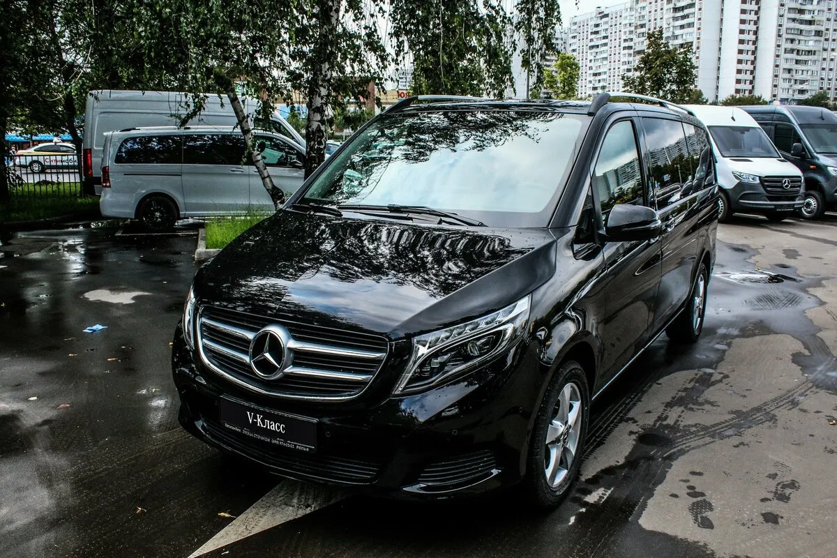 Check price and buy New Mercedes-Benz V-Class L 250 d Long For Sale