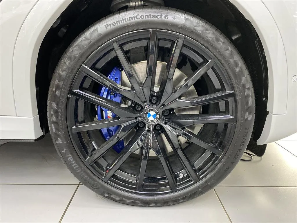 Buy New BMW X6 M50d (G06)