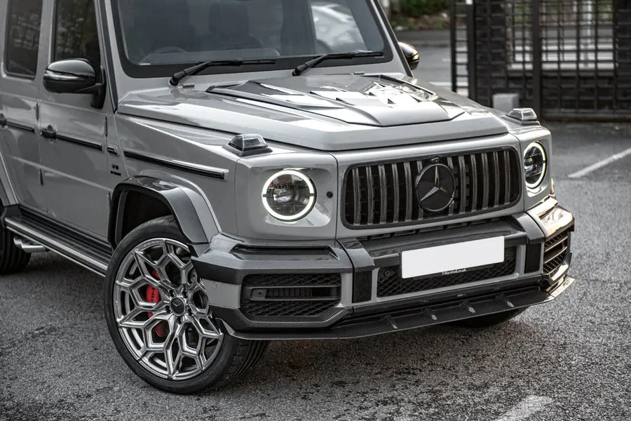 Check our price and buy Kahn Design carbon fiber body kit set for Mercedes-Benz G-class W463A