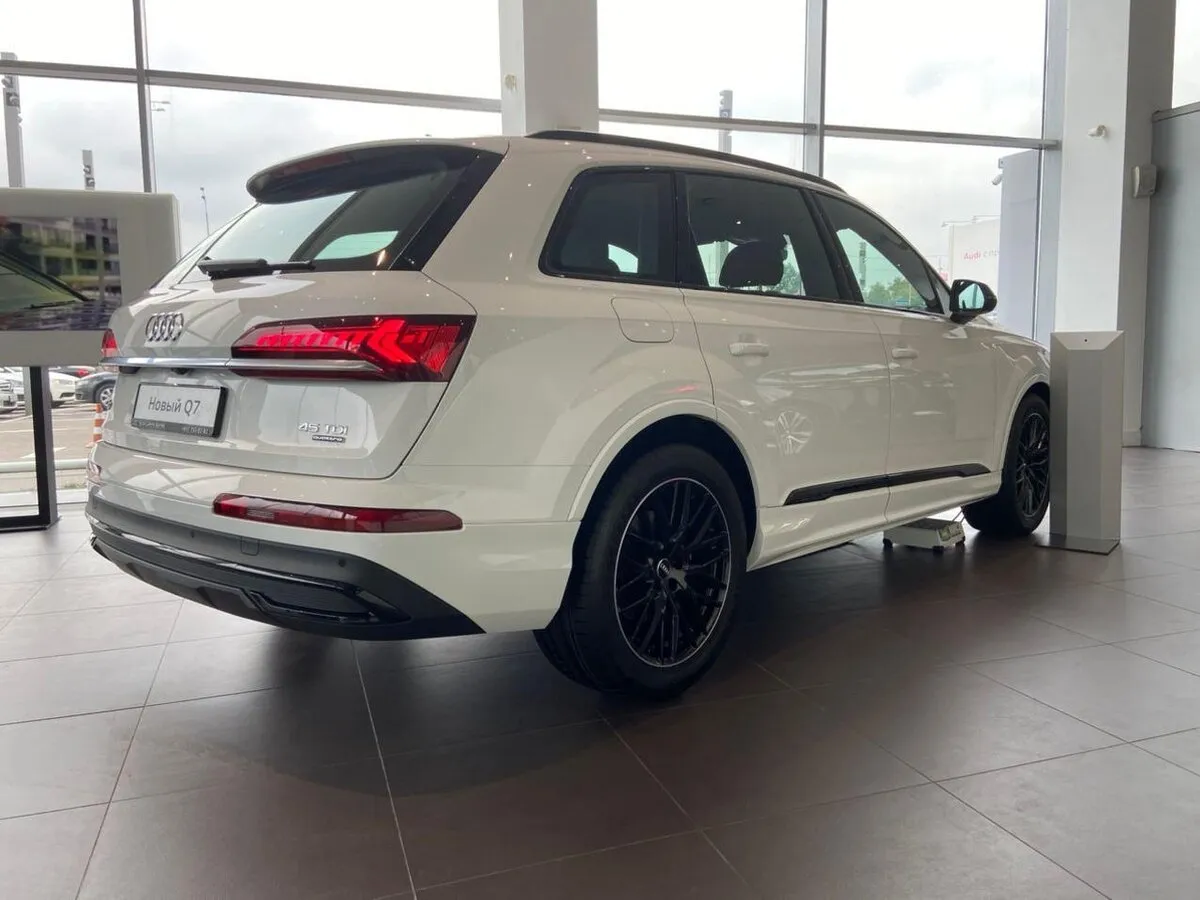 Check price and buy New Audi Q7 45 TDI (4M) Restyling For Sale