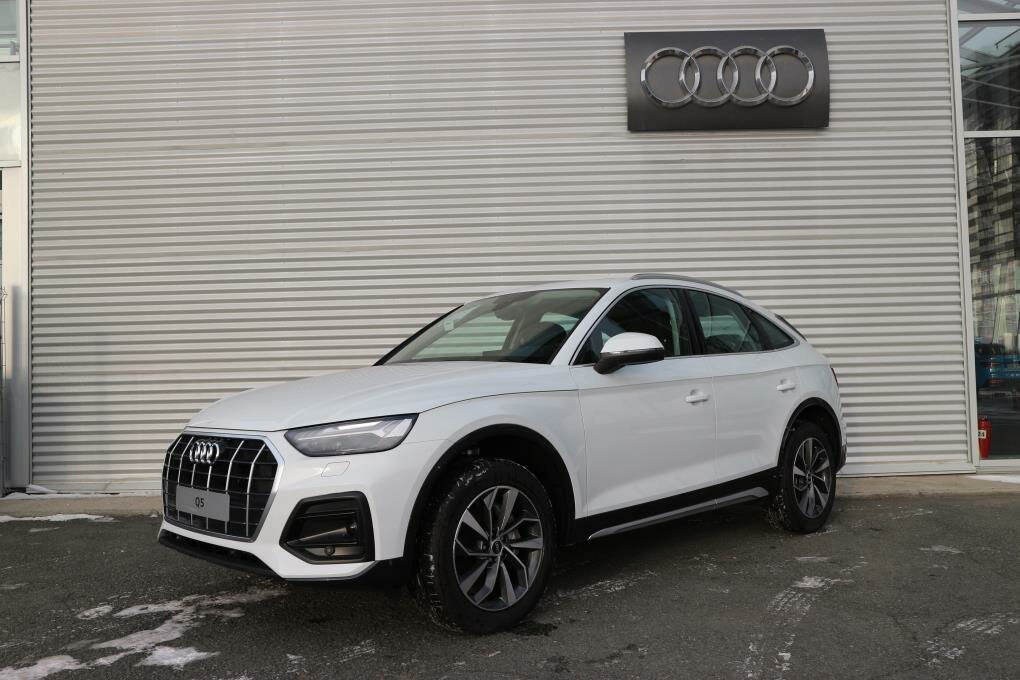 Check price and buy New Audi Q5 Sportback 45 TFSI (FY) For Sale