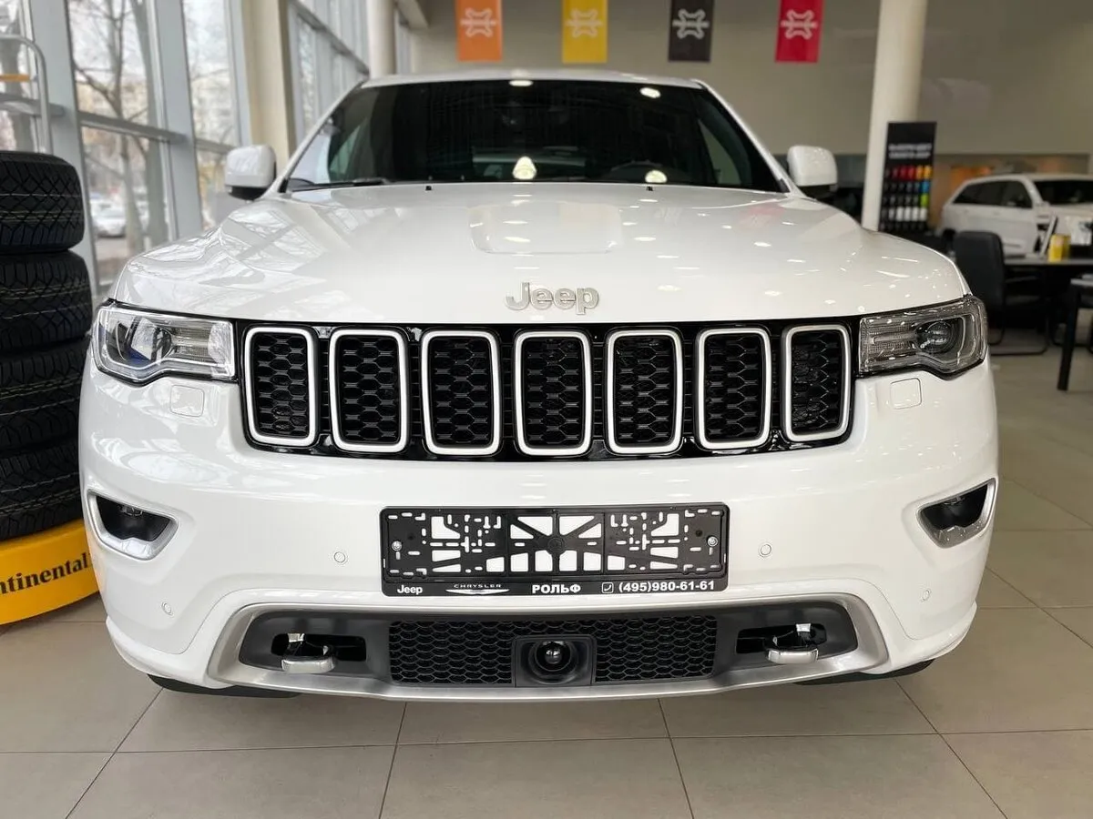 Check price and buy New Jeep Grand Cherokee (WK2) Restyling For Sale