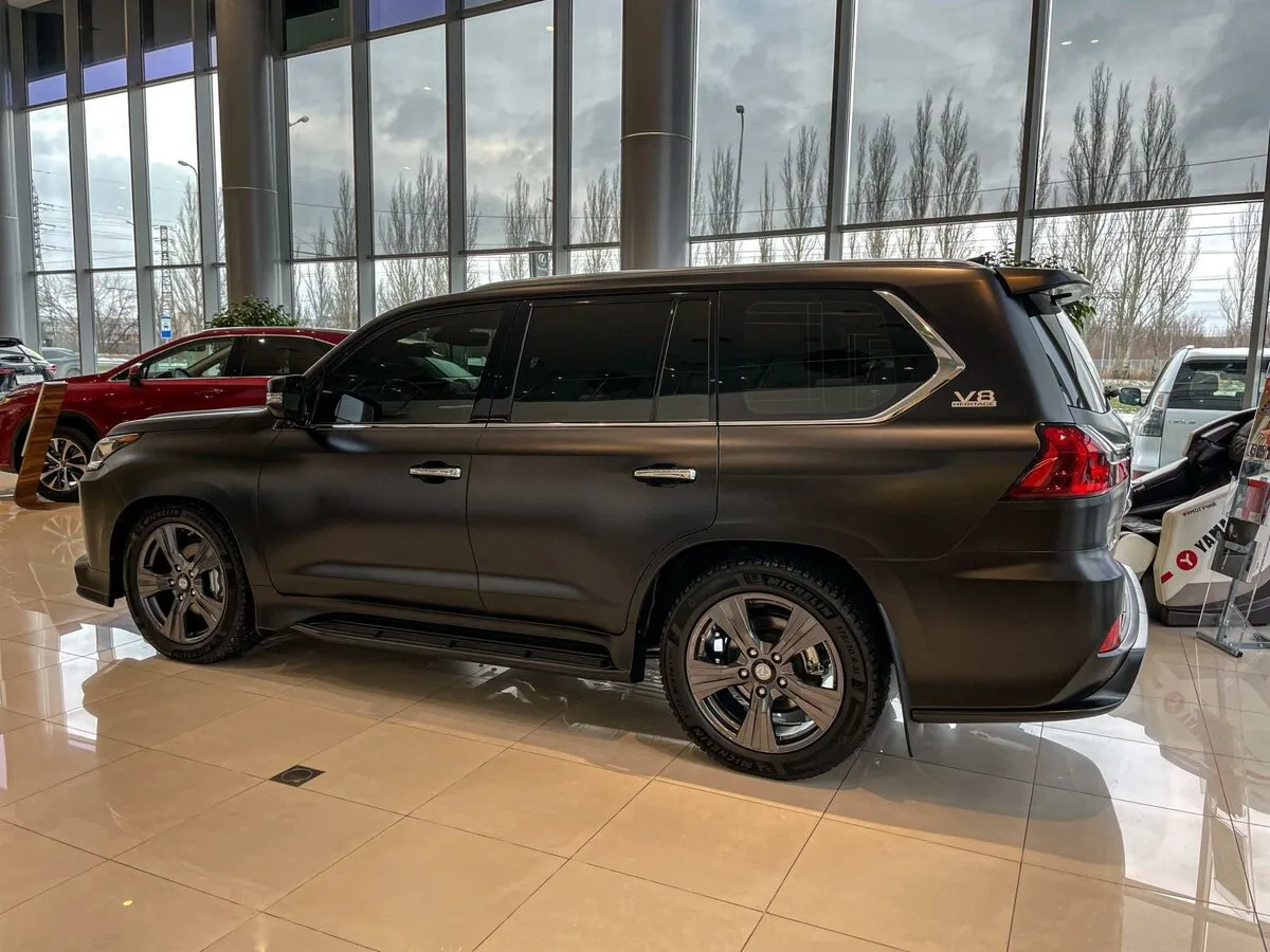 Buy New Lexus LX 570 Restyling 2