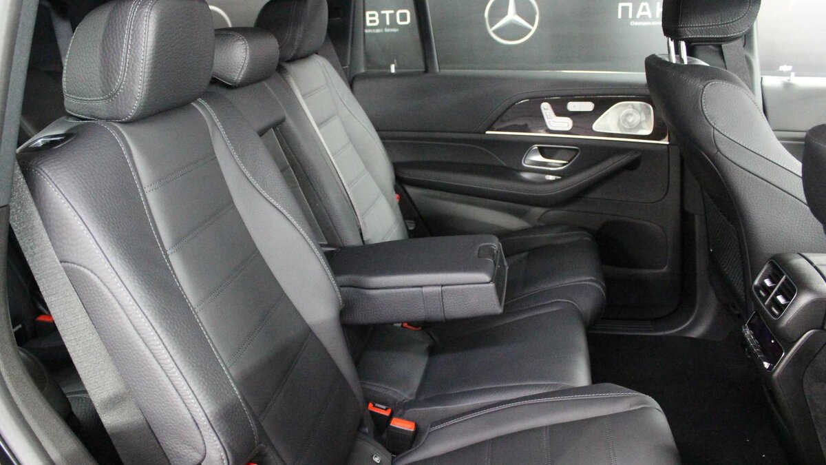 Check price and buy New Mercedes-Benz GLS 400 d (X167) For Sale