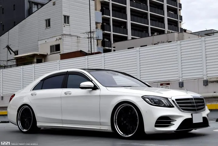 1221 Wheels 0440 AP3 SPORT3.0 22" mounted on Mercedes-Benz S63 AMG — 3/4 rear