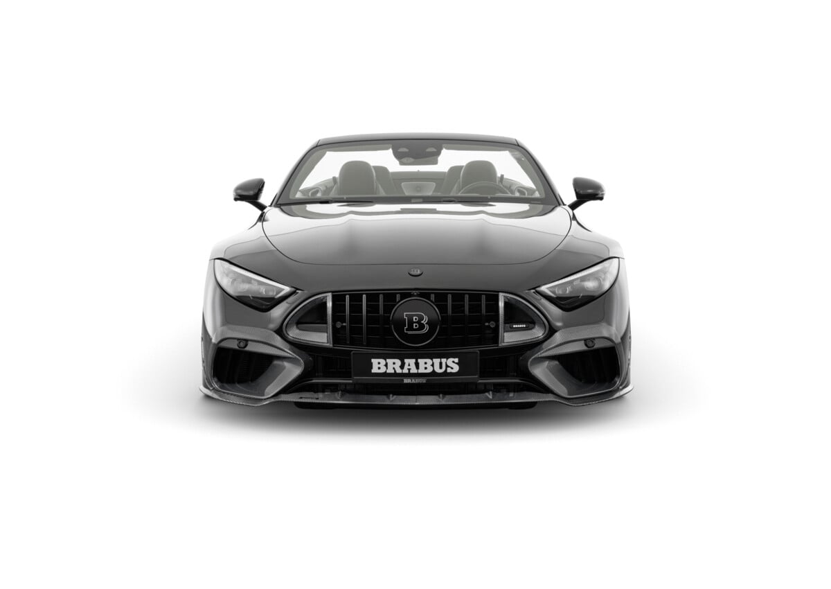 Brabus 750 SL 63 studio shot